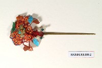 -1：紙板點翠珠花簪、-2：紙板點翠珠花蝴蝶簪藏品圖，第2張