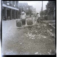 在垃圾堆中找可用之物藏品圖，第1張