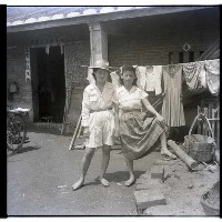 農忙後的兩姊妹藏品圖，第1張