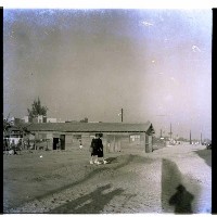 高雄市新興女中校地藏品圖，第1張