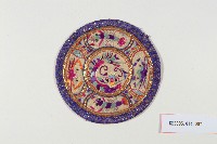 米白緞地盤金彩繡龍紋看花片藏品圖，第1張