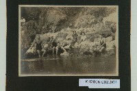 西子灣海水浴場合影照片藏品圖，第1張