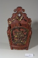 朱漆鎏金淺浮雕吊式香筒藏品圖，第1張