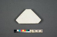 加彩花草紋九拼盤藏品圖，第12張