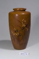 黃漆「台湾の名蘭」紋漆瓶藏品圖，第2張