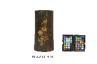 桐木地花鳥紋漆筒藏品圖，第1張