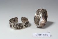 銀鏨花福壽手鐲藏品圖，第1張