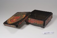 雕刻彩繪花卉紋方形漆盤藏品圖，第8張