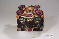 黑緞地橘紅頂立體雙虎造型童帽藏品圖，第1張