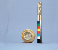 囍字花卉鬥雞紋彩瓷杯藏品圖，第6張