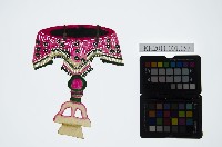 皮影戲道具偶-一桌二椅藏品圖，第2張