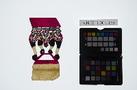 皮影戲道具偶-一桌二椅藏品圖，第3張