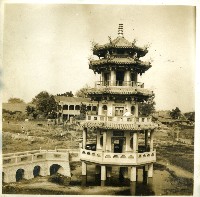 蓮池潭與舊城國小藏品圖，第1張