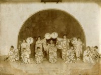 青年會館表演藏品圖，第1張