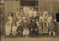 旗山小學校師生合影藏品圖，第1張