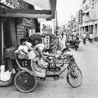 高雄市瀨南街上的三輪車藏品圖，第1張
