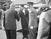 約旦國王胡笙蒞高雄港參觀訪問藏品圖，第1張