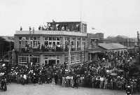 馬公各界及市民熱烈歡迎及獻旗藏品圖，第1張