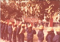 盧石揚老師榮退學生列隊歡送-4藏品圖，第1張