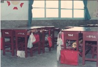 分組圍桌藏品圖，第1張