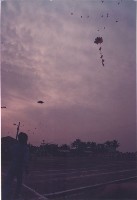 鳳鳴國小運動會施放汽球升空藏品圖，第1張