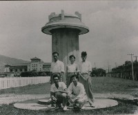 最早的高雄市立體育館聖火臺藏品圖，第1張