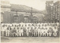 虎尾區各鄉鎮人士敬頌謝區長兼國大代表德政献旗典禮藏品圖，第1張