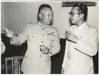 謝掙強參加「七七」陸軍節酒會藏品圖，第1張