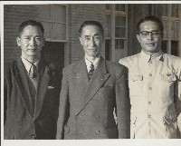 謝掙強與立法院長張道藩等人合影藏品圖，第1張