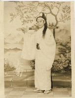 演員阿菊宣傳海報形象照藏品圖，第1張