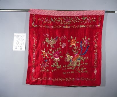 麒麟鳳凰刺繡桌圍的圖片