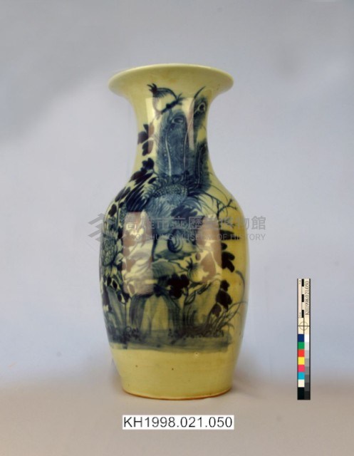 鳳凰牡丹紋青花瓶藏品圖，第1張