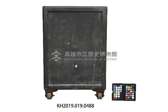 保險箱藏品圖，第2張