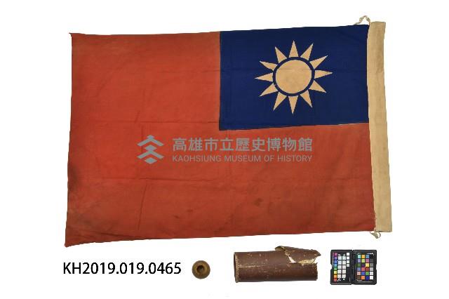 國旗筒與木球栓藏品圖，第2張