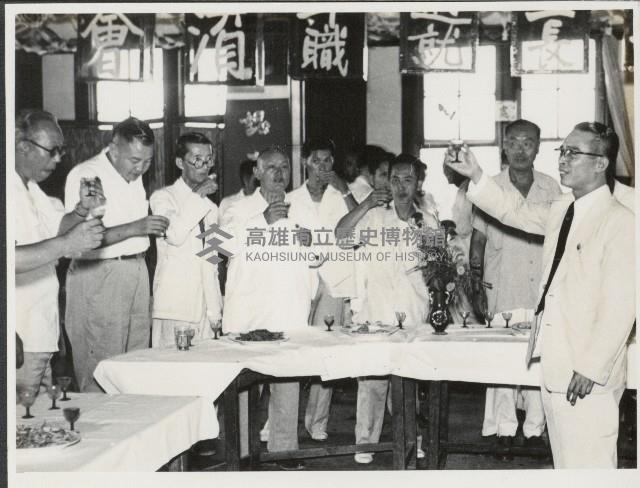 謝掙強參加慶祝地方自治三週年紀念酒會照片藏品圖，第1張