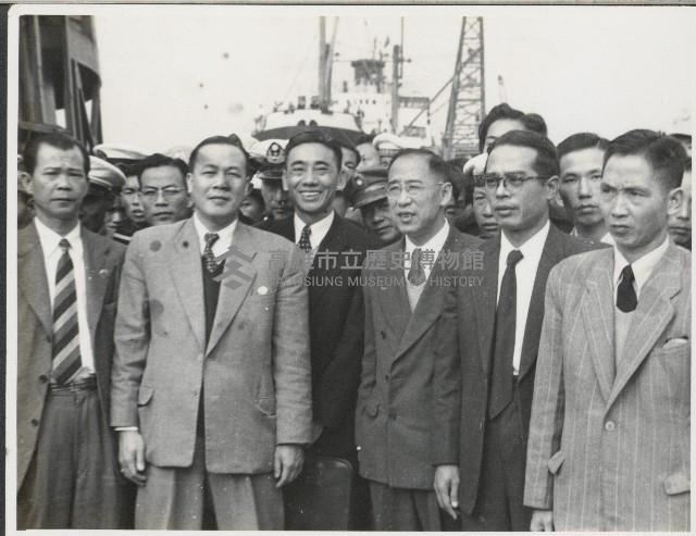 謝掙強與高雄市各界首長歡迎年達輪藏品圖，第1張