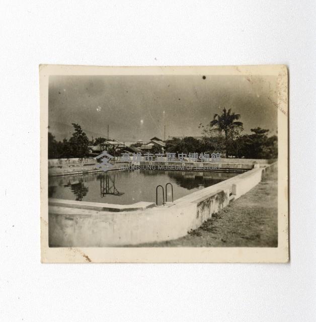 高雄州立第一高等女學校的露天游泳池藏品圖，第1張