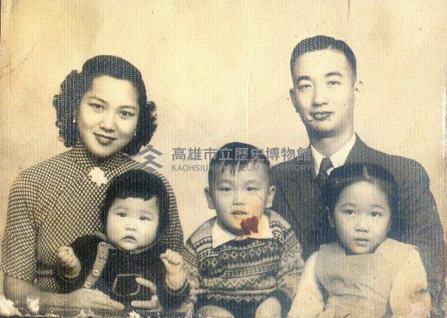 民國50年代鄒堅全家福藏品圖，第1張