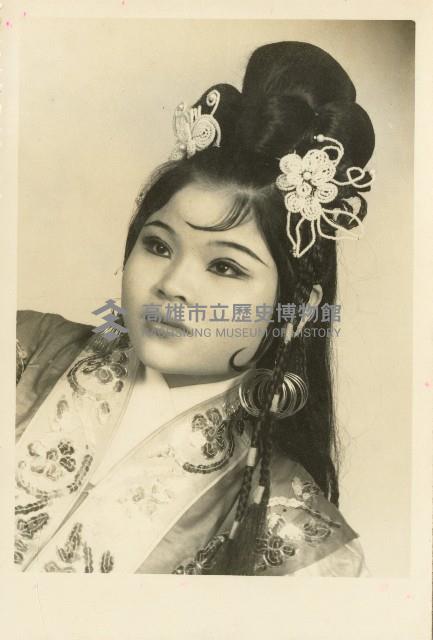 演員陳秋美宣傳海報形象照藏品圖，第1張