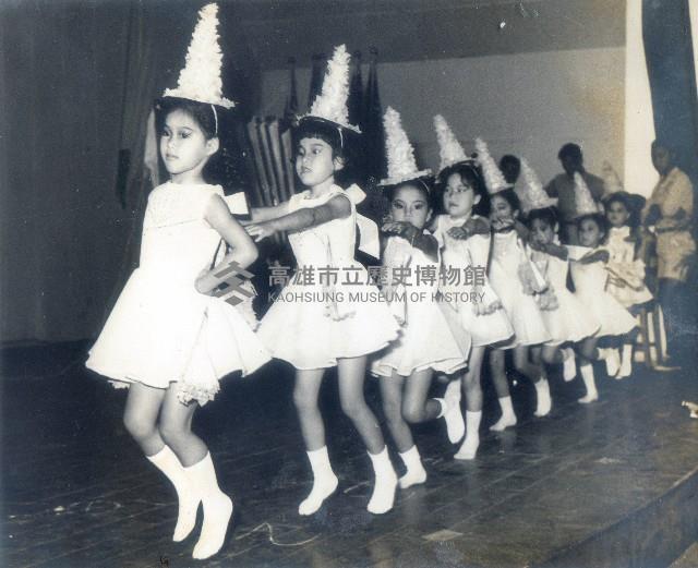 海軍幼稚園學童舞蹈表演藏品圖，第1張