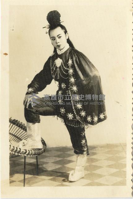 演員罔市宣傳海報形象照藏品圖，第1張