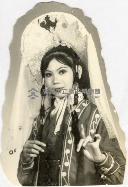 演員湯秀鳳宣傳海報形象照藏品圖，第1張