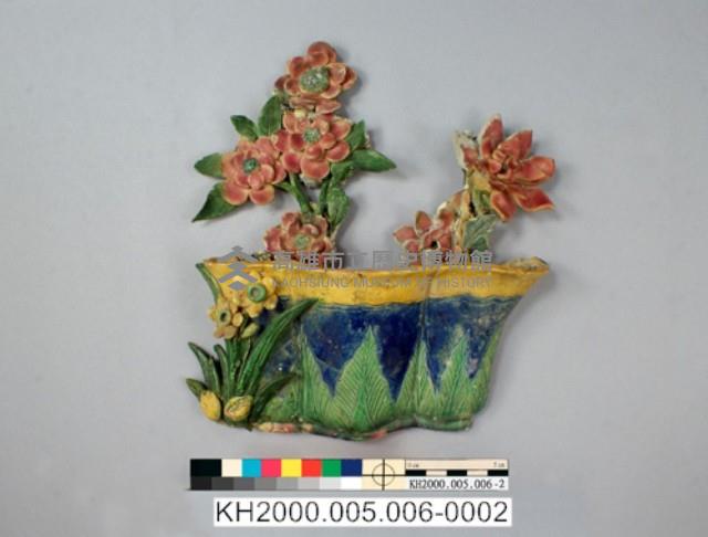 -1：交趾陶花瓶盆果壁塑（花瓶）、-2：交趾陶花瓶盆果壁塑（盆花）藏品圖，第4張