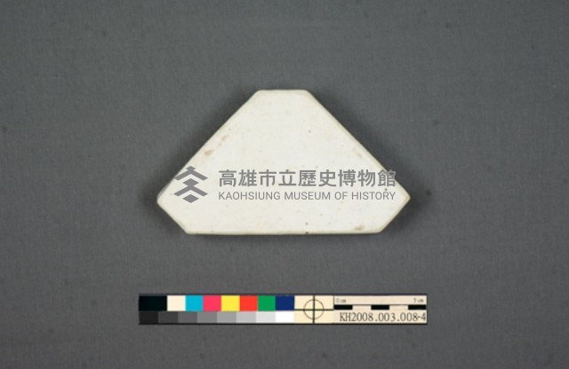 加彩花草紋九拼盤藏品圖，第12張