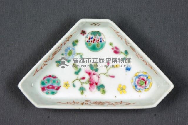 加彩花草紋九拼盤藏品圖，第11張