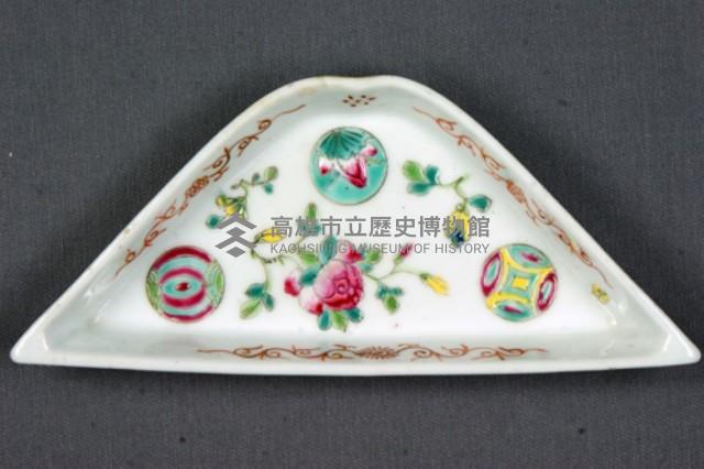 加彩花草紋九拼盤藏品圖，第19張