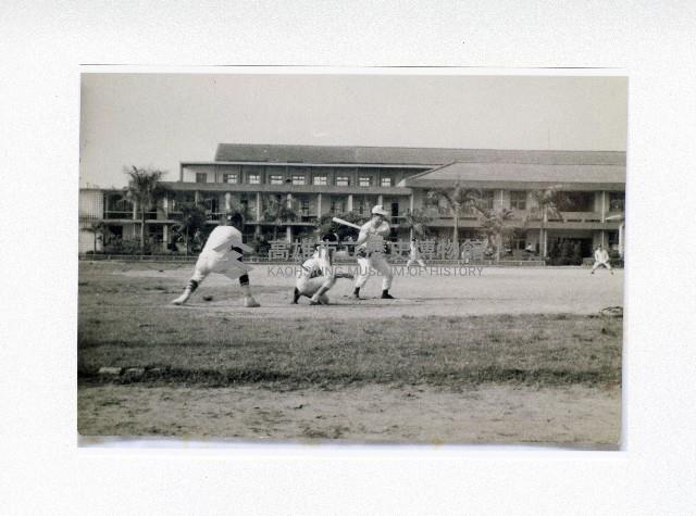 岡山國小白鯨棒球隊藏品圖，第1張