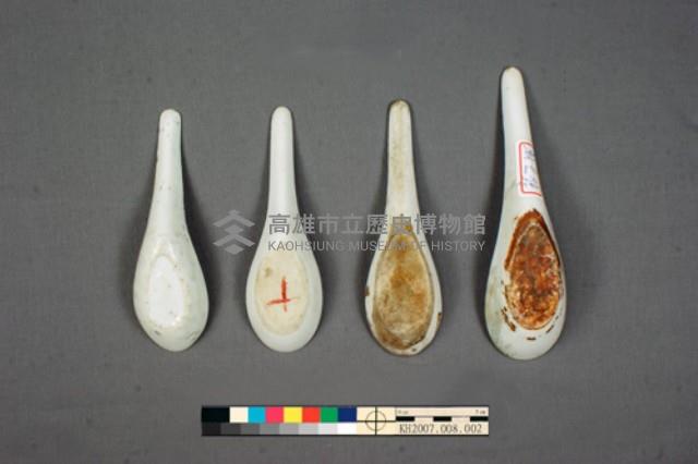 -1~-4：白瓷直柄匙藏品圖，第15張