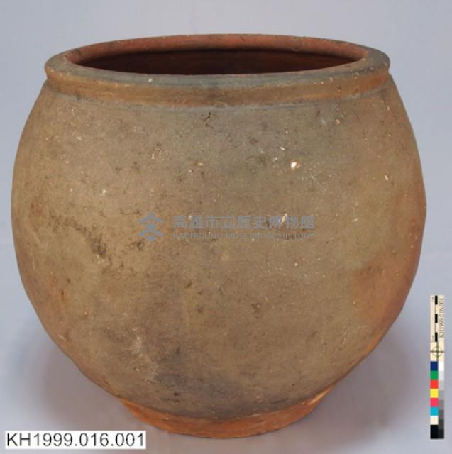 灰褐釉陶缸藏品圖，第1張