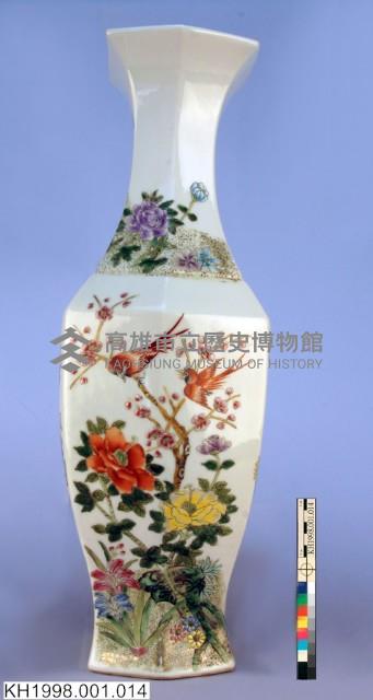 粉彩花鳥紋六方花瓶-高雄市立歷史博物館-藏品資料-KH1998.001.0014